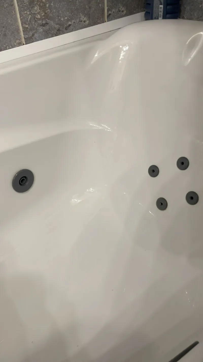 bathtub jet hydromasage