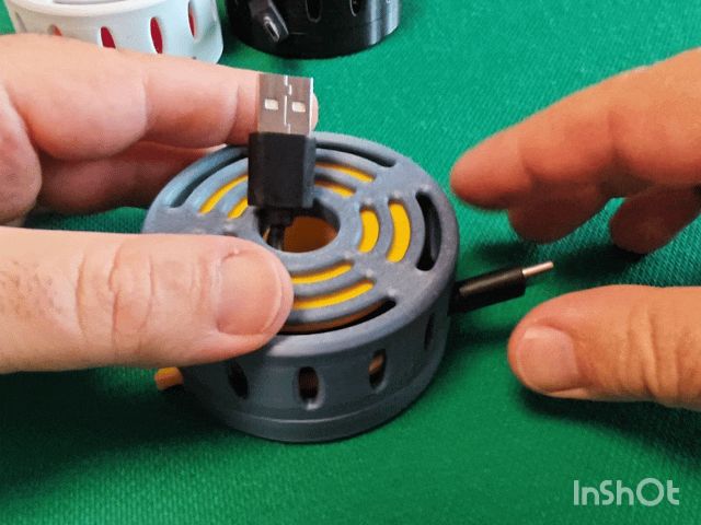 3D Printed Auto-Rewind Cable Reel