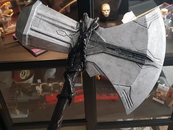 Stormbreaker, la hache de Thor