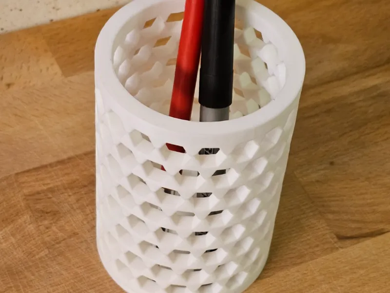 Hexagon penholder