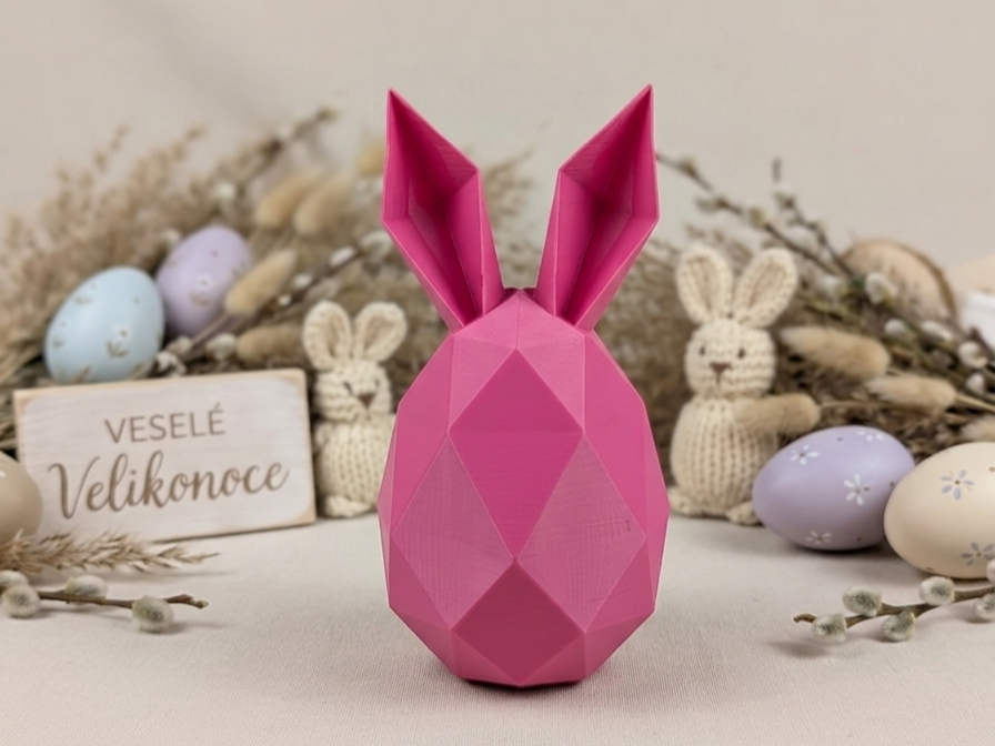 Low Poly Easter Egg Bunny
