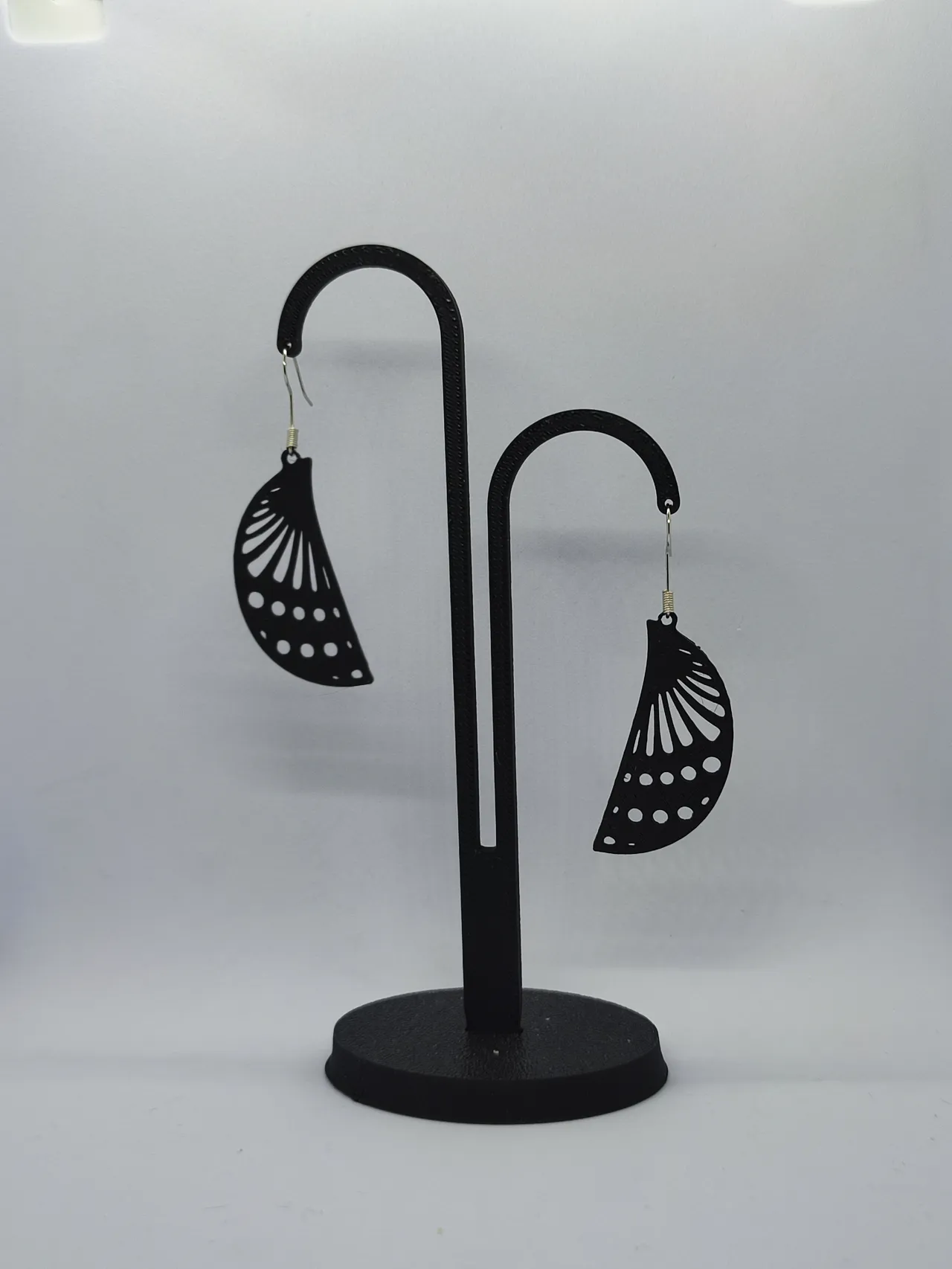 Aretes Ala de Noche view 2