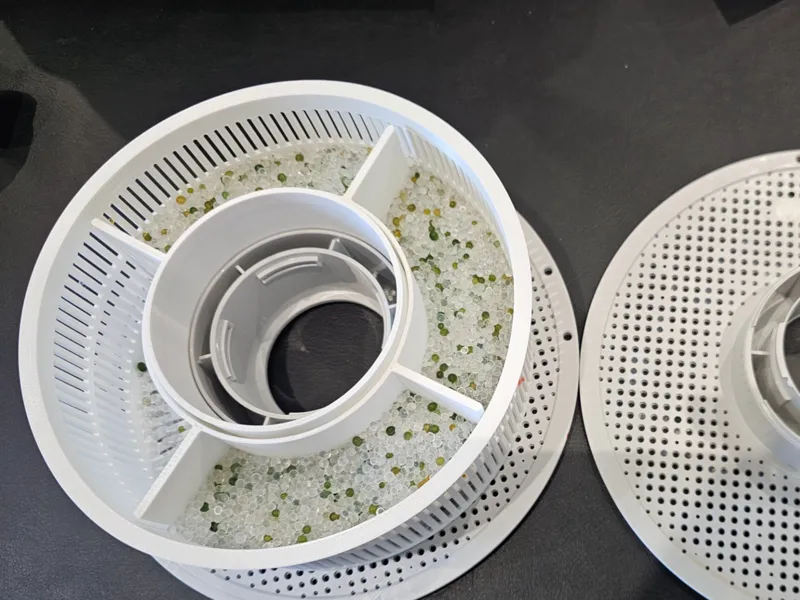 Added insert to separate inside into quarters