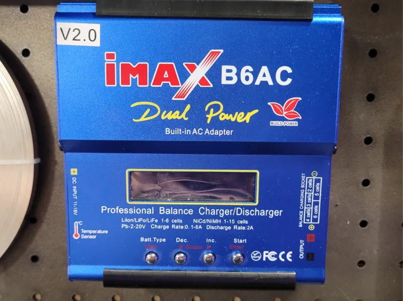 IMAX B6AC Holder