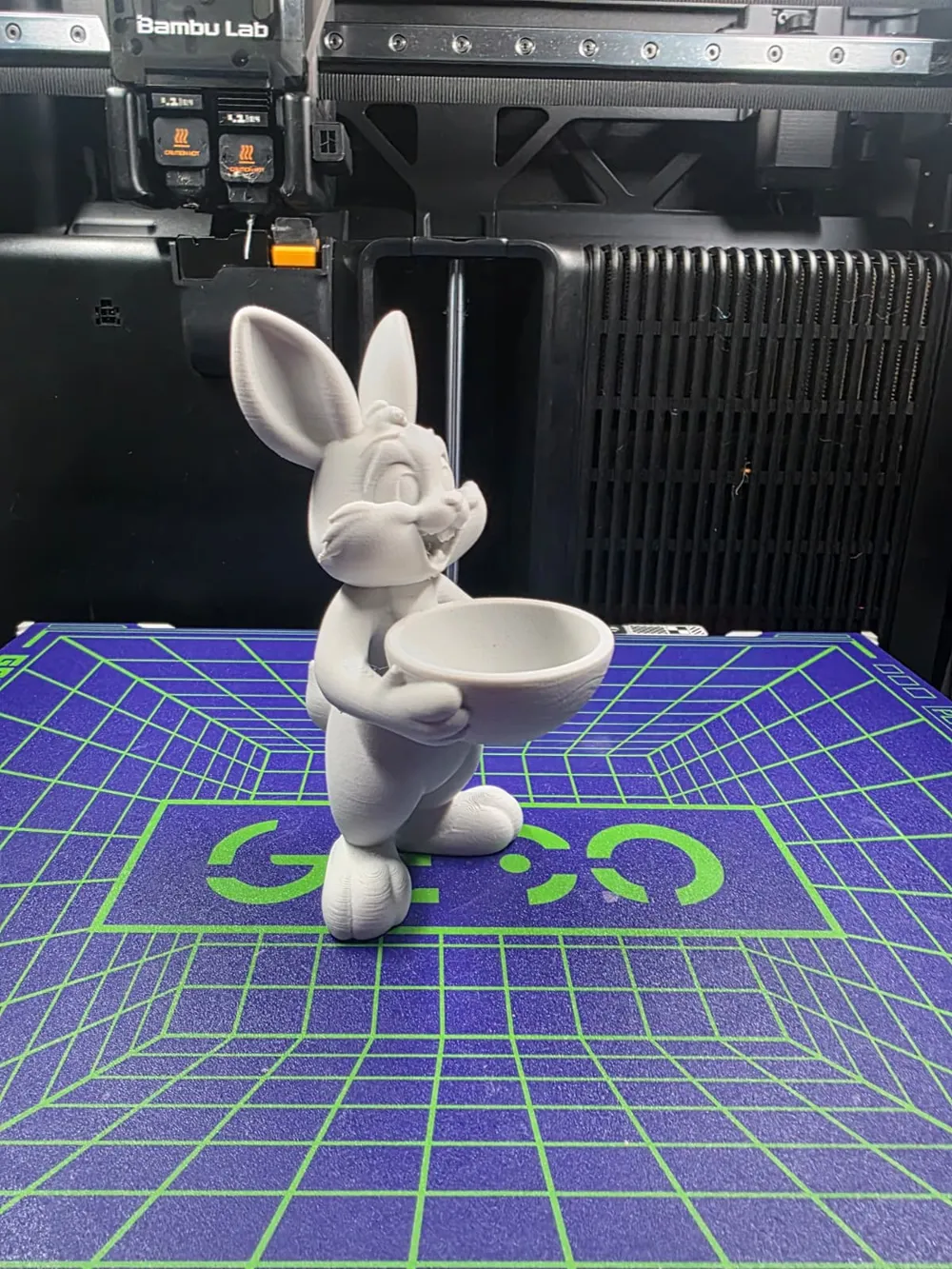 Rabbit with Bowl - Free 3D Print Model - MakerWorld