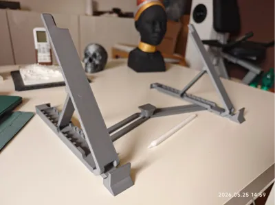Foldable and sturdy Ipad-tablet-laptop stand