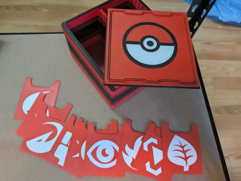 Pokeball tcg box