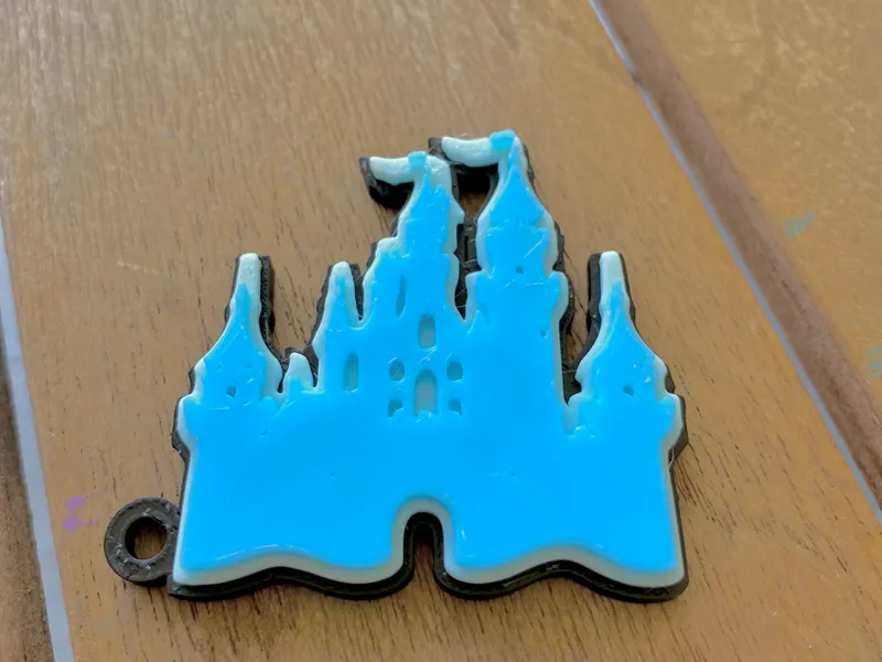 Castle keyring