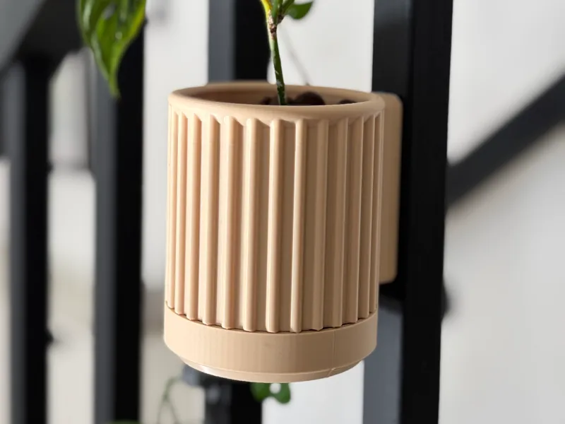 Magnetic Plant Pot with Drip Tray and Guiding Hook