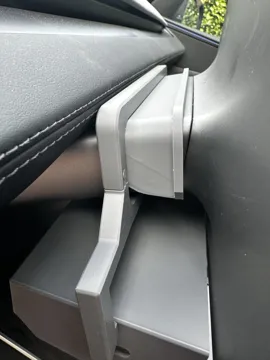 Organizador: Hidden Dashboard Drawer for Tesla Model Y 2026 — vista de referencia 4