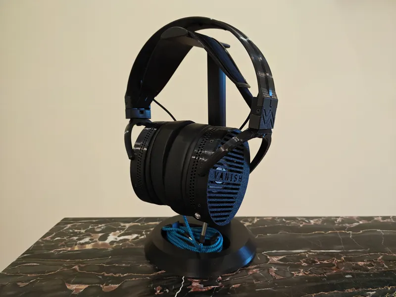 Height Adjustable Headphone Stand