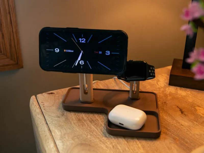 Apple Dual Charging Station