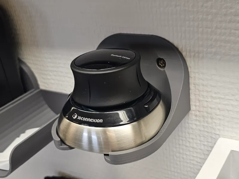 Spacemouse Wallmount
