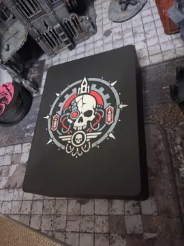 Bandeja organizadora: 40k Command Station – Dice Tray / Book Card Holder — vista de referencia 4