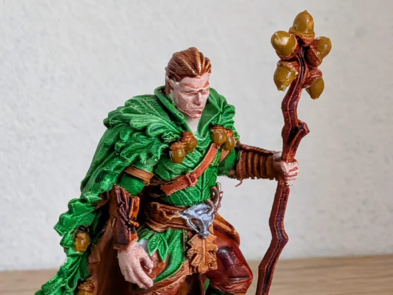 DnD male elf druid oak father 32mm base