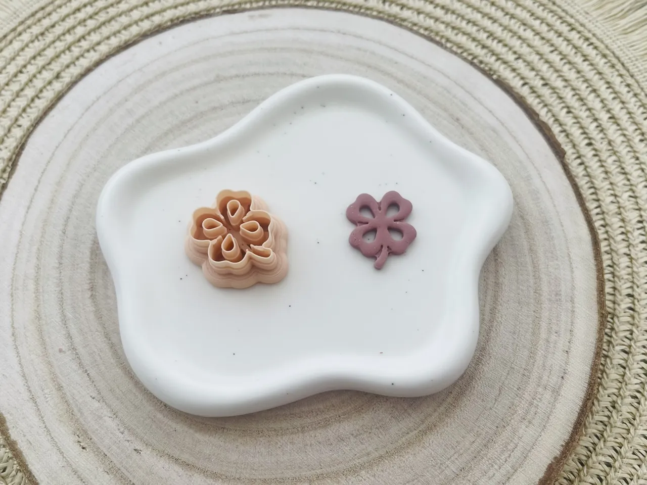Four Leaves Clover Polymer Clay Earrings Cutter view 2