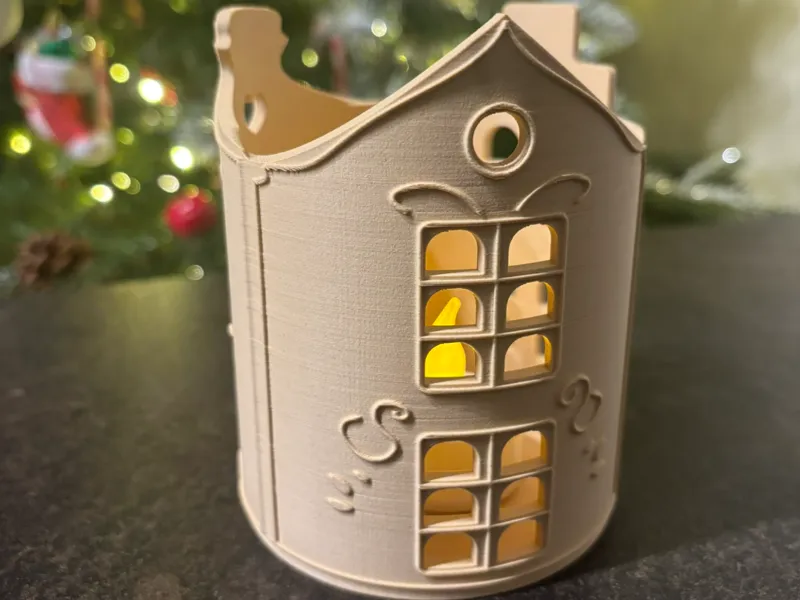 Christmas House – LED Lantern