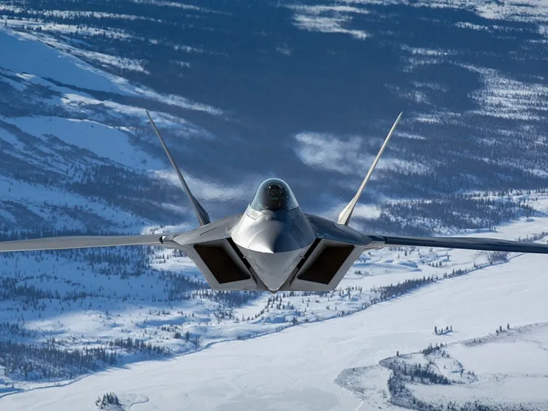 F22 Over the Mountain - HueForge Hybride
