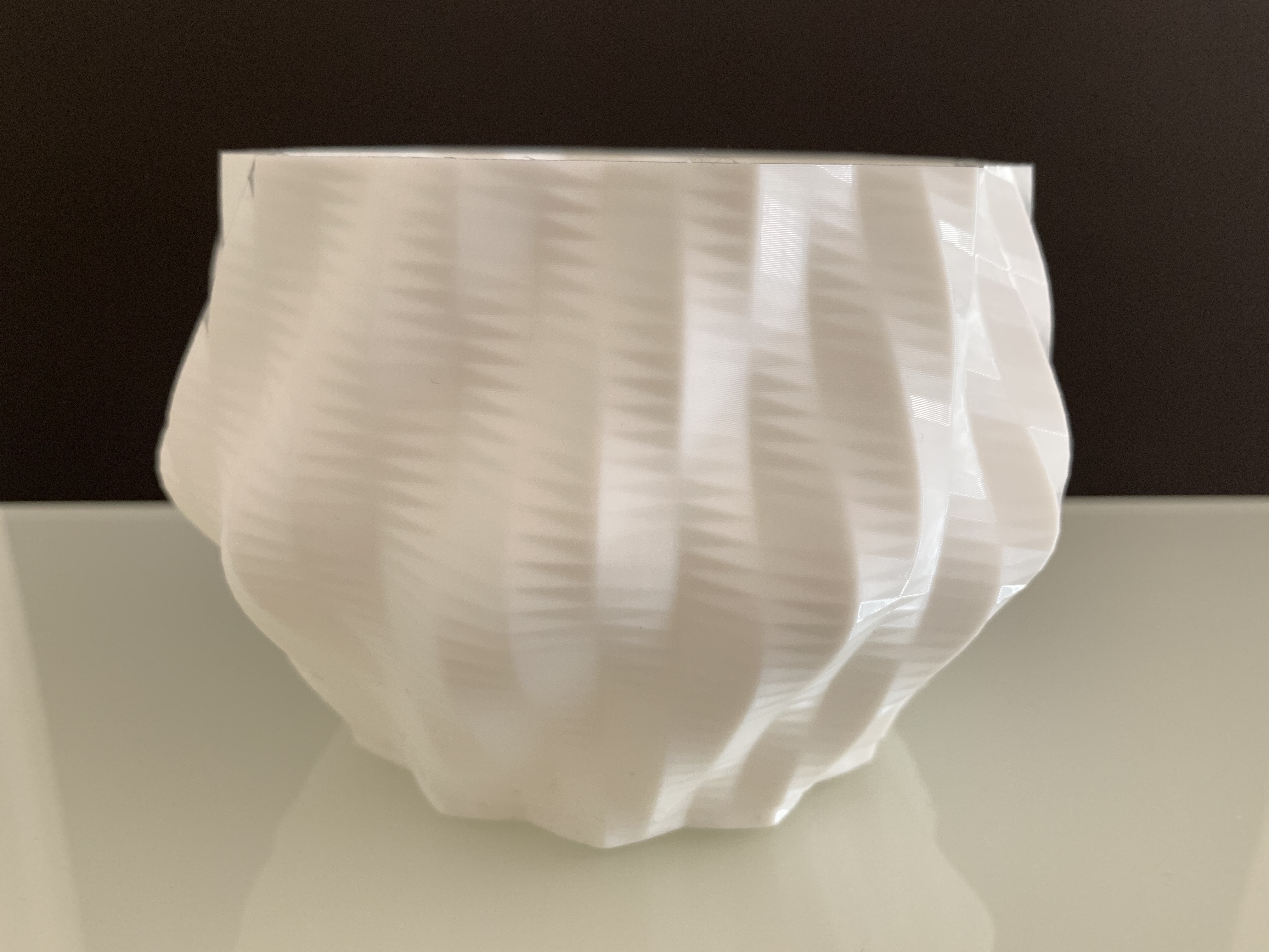 Miniatura 2 do modelo 3D Vortex: Premium Geometric Planter