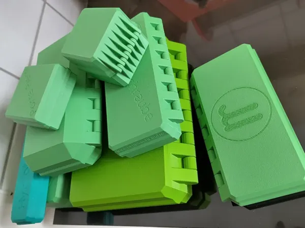 https://makerworld.bblmw.com/makerworld/model/USed85f4329a92fe/design/f3b952b496a63d0a.webp