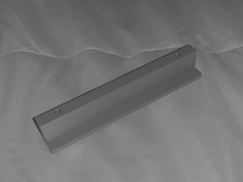 Cabinet or kitchen cabinet handle