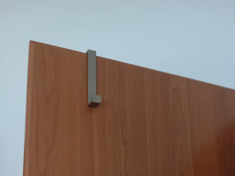 Cloth hanger