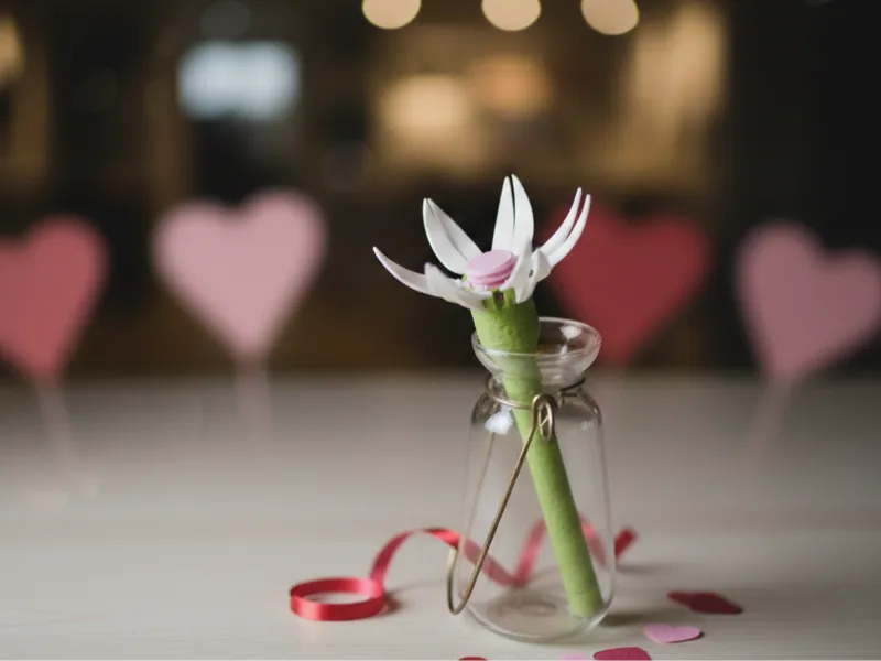 Love in Bloom - Animated Magnetic Flower
