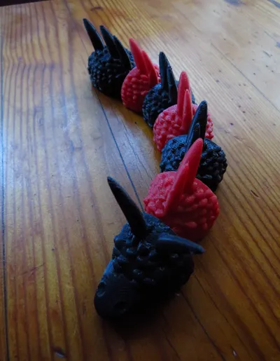Infinite articulating dragon