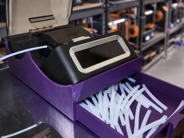 https://makerworld.bblmw.com/makerworld/model/USed9b19386cfb43/design/62f6b686f30674e1.png