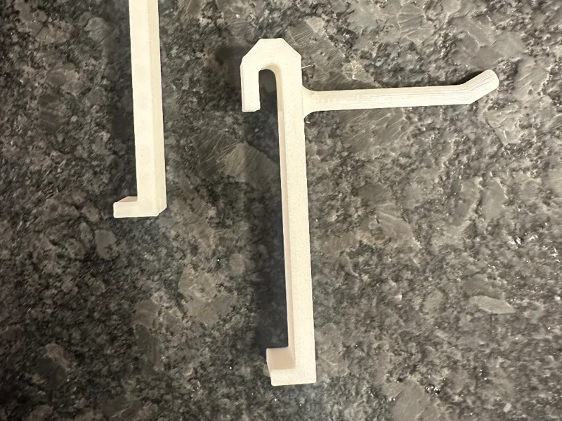 Grid Wall Hanging Pegs for Retail Display