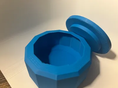versatile storage container (limited supports)