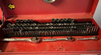 MODULAR and UNIVERSAL Socket Holders