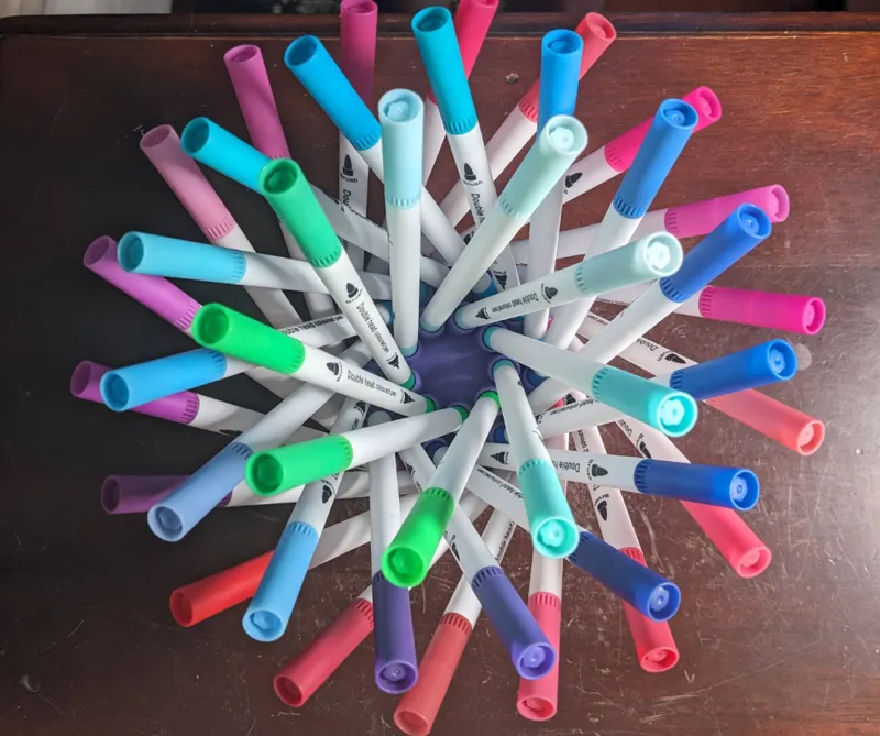 Spiral Pen Holder