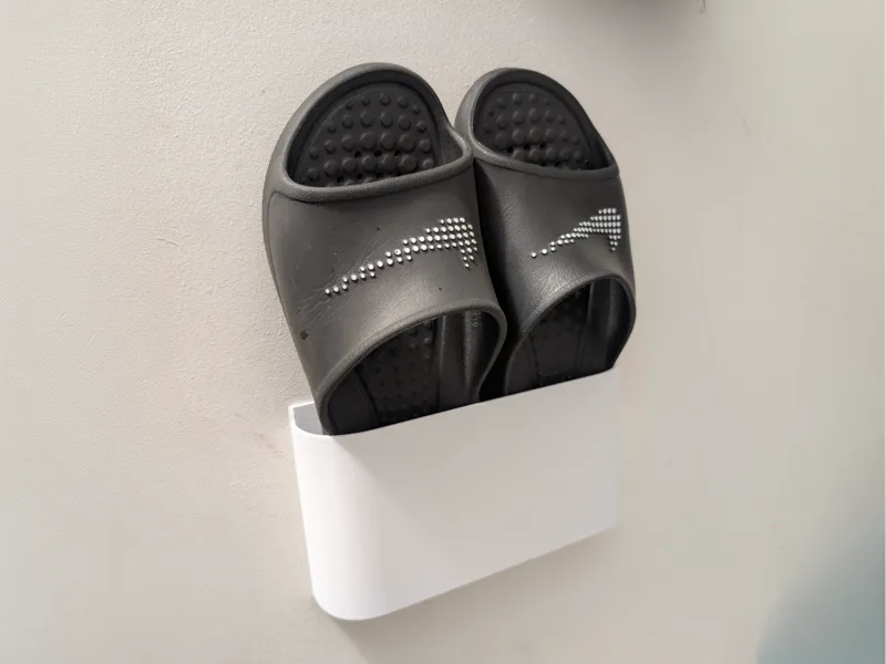 Slipper holder