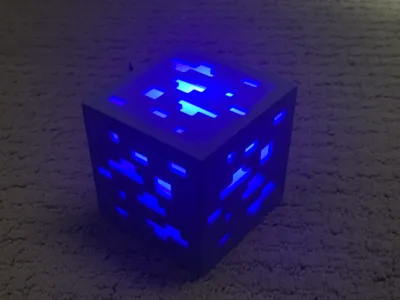Minecraft Diamond Ore Lamp (revised)