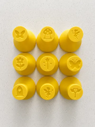 Letrero o emblema decorativo: Fairy Garden Play Dough Stamps | 9 Piece Set — vista de referencia 4