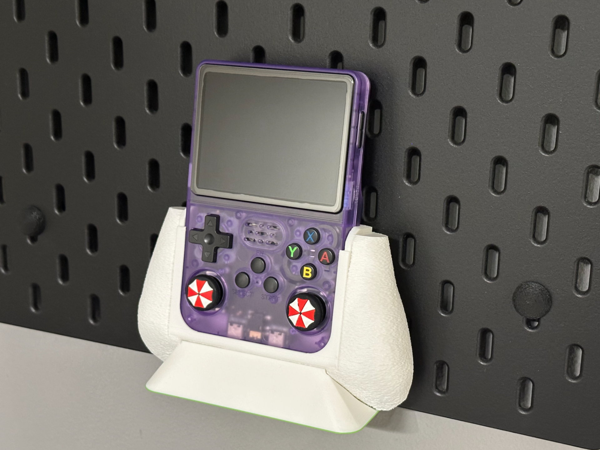 Stand R36S - Ikea Skadis (with handles)