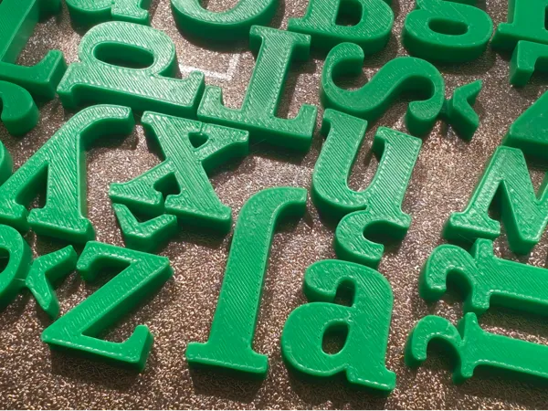 Alphabet décoratif EN/LT