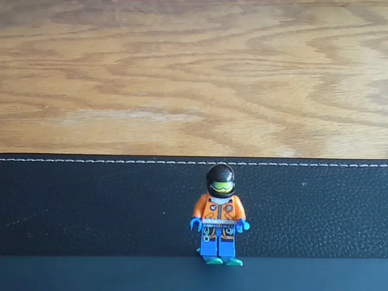 Modern Skis for Legoo Minifigure