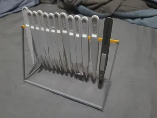 Minimalist Tweezer Rack | 極簡鑷子收納架