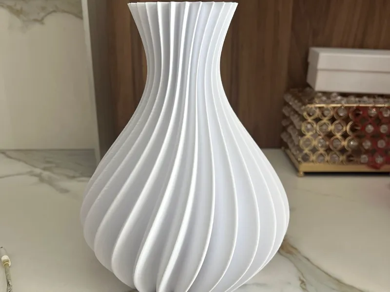 Spiral Decorative Vase 