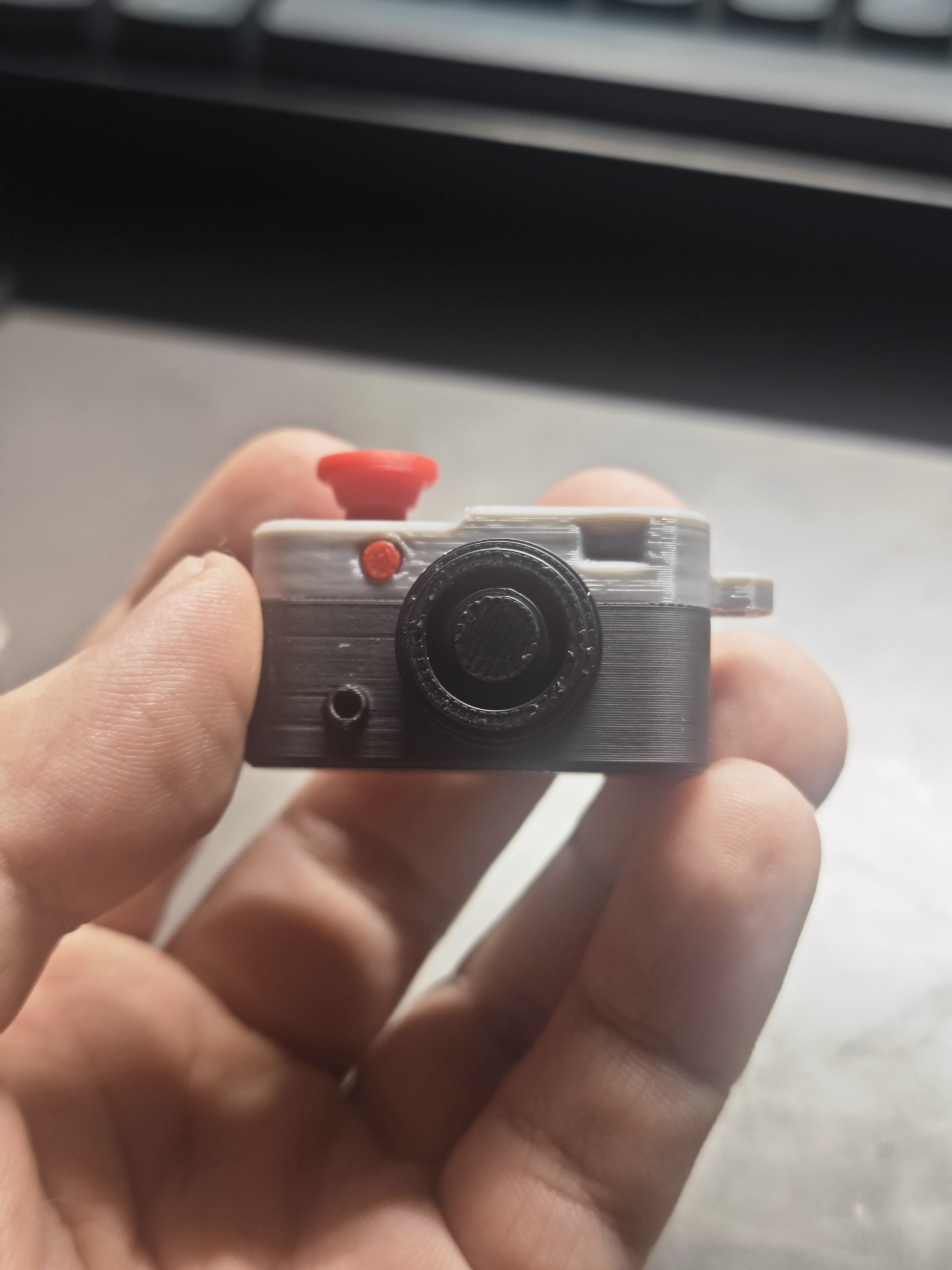 Miniatura 1 do modelo 3D 徕卡模拟器 按压玩具 试轴器