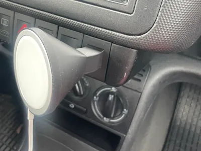 Volkswagen (VW) Lupo / Magsafe Car Phone Holder