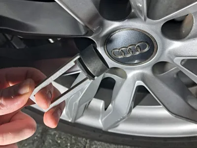 audi nut cap remover