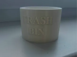Trash bin