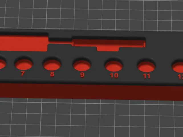 Snap-on low profile metric socket set tray