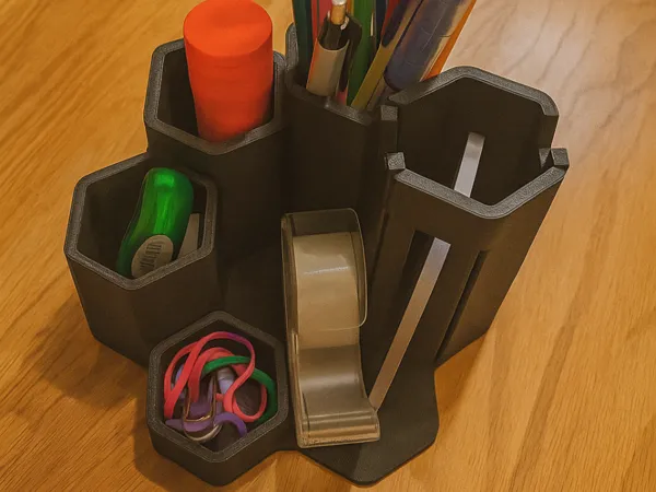 Organiseur de bureau hexagonal