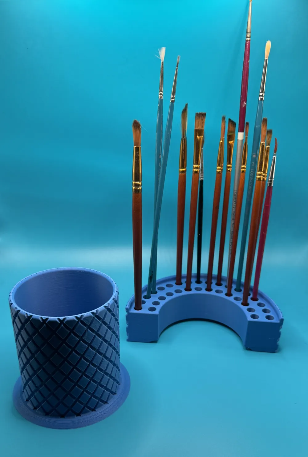Paint Brush Holder - Free 3D Print Model - MakerWorld