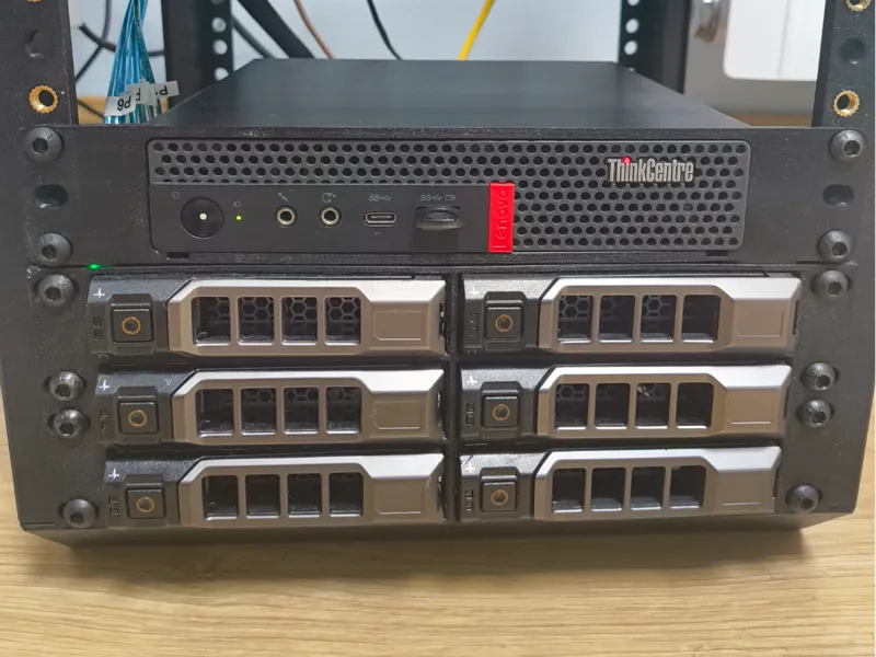 Lab Rax Lenovo Tiny