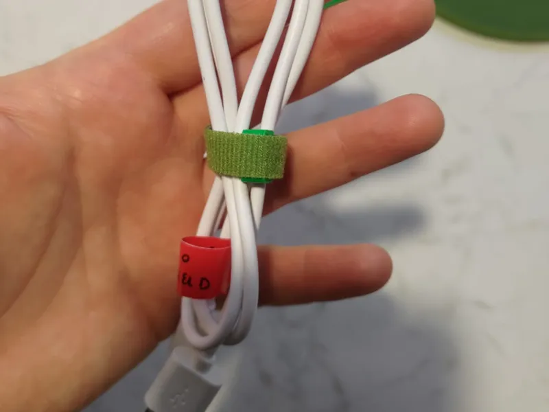 Smallest Velcro Buckle Ever! (cable management)